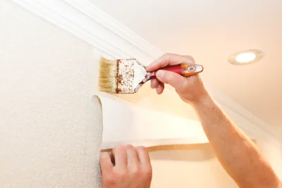 Pose de papier peint à Parux — revêtements muraux et toiles de verre